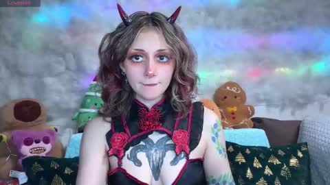 Kate online show from 12/21/25, 05:20