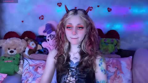 Snapshot of _devilbaby chatting on 05/05/26, 07:33 Kate online show from 05/05/26, 07:33