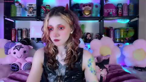 Kate online show from 07/19/26, 08:12