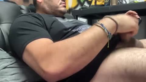 Snapshot of _direwolf_ chatting on 12/08/24, 08:36 _direwolf_ online show from 12/08/24, 08:36