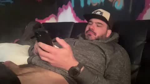 _direwolf_ online show from 03/20/26, 02:33