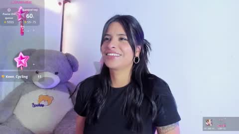 Snapshot of _elektrah chatting on 12/05/25, 08:05 _elektrah online show from 12/05/25, 08:05