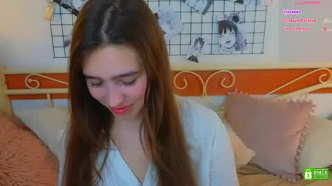 Snapshot of _eliizabeth__ chatting on 04/30/26, 10:36 Lizzy online show from 04/30/26, 10:36