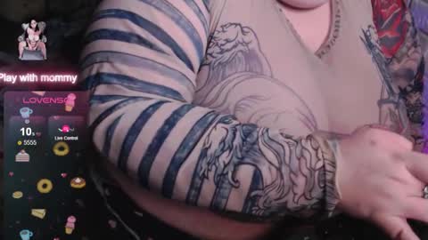 LIsa online show from 12/20/25, 12:51