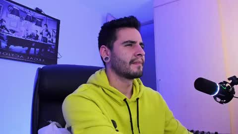  -         online show from 02/10/25, 11:34