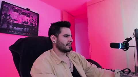  -         online show from 02/17/25, 10:36