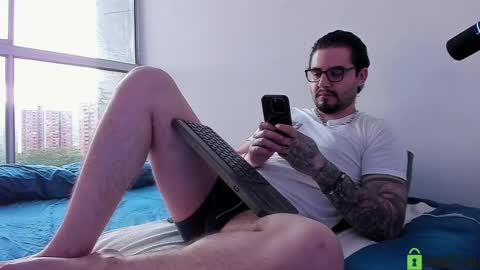  -         online show from 03/31/26, 10:10