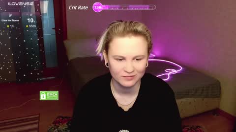 Snapshot of _elven_dreams__ chatting on 01/04/25, 07:13 chloue and Gretta online show from 01/04/25, 07:13