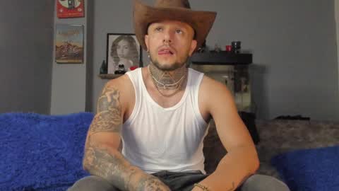 Emilio online show from 01/21/25, 10:41