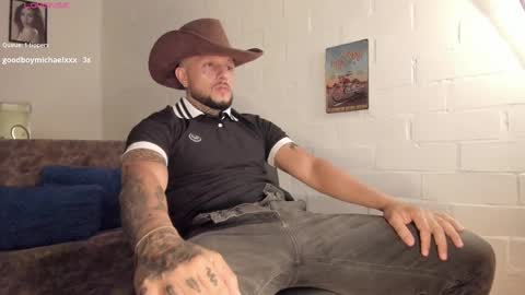 Emilio online show from 09/13/25, 04:23