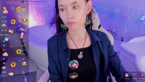 _emily__strike_ online show from 09/17/25, 10:17