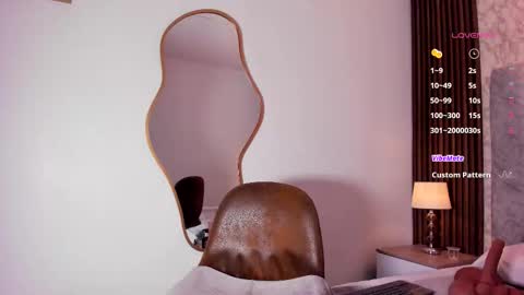  emily skinny online show from 11/24/25, 12:49