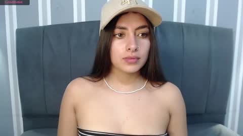 Snapshot of _emma_diamond_ chatting on 01/09/25, 06:36 Emma online show from 01/09/25, 06:36
