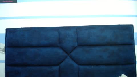 Snapshot of _emma_diamond_ chatting on 01/18/25, 12:02 Emma online show from 01/18/25, 12:02