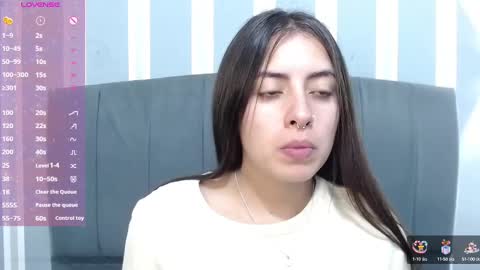 Snapshot of _emma_diamond_ chatting on 03/03/25, 10:52 Emma online show from 03/03/25, 10:52