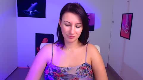 Emma online show from 02/04/25, 10:00