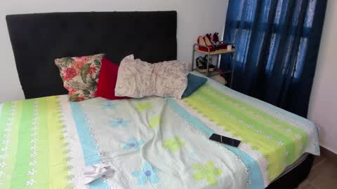 Emma online show from 02/11/26, 06:13