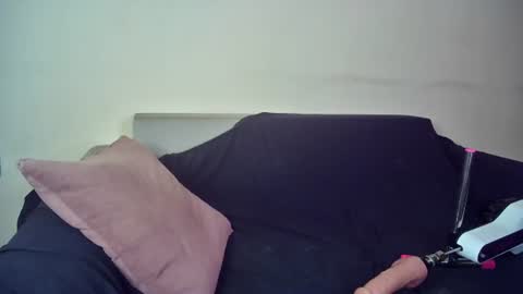 Emma Sugar online show from 07/01/26, 09:00