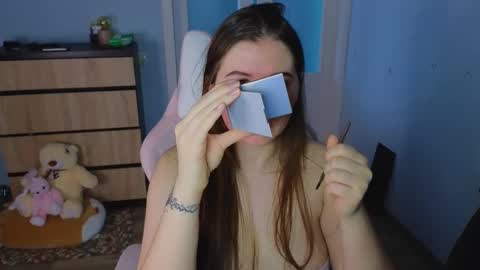 Snapshot of _enni__ chatting on 02/10/25, 11:36 Sam online show from 02/10/25, 11:36