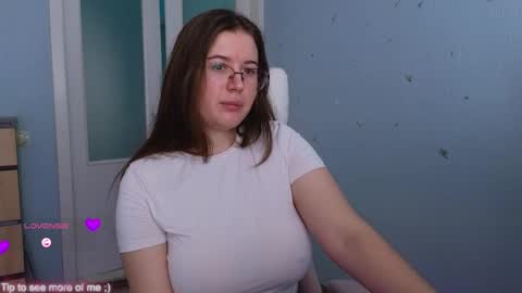 Snapshot of _enni__ chatting on 02/19/25, 02:34 Sam online show from 02/19/25, 02:34