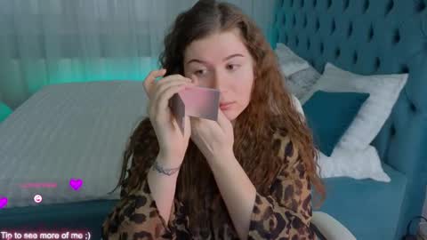 Snapshot of _enni__ chatting on 02/25/25, 06:14 Sam online show from 02/25/25, 06:14