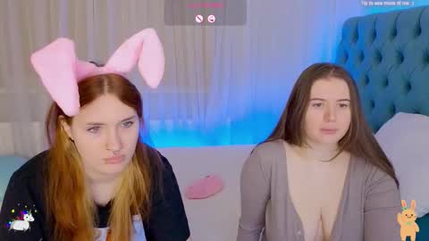 Snapshot of _enni__ chatting on 02/15/26, 03:31 Sam online show from 02/15/26, 03:31