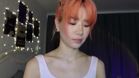 EveEva online show from 03/05/25, 10:11