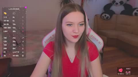 Snapshot of _evellyn_ chatting on 03/09/25, 06:50 Evie online show from 03/09/25, 06:50