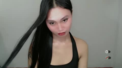 Snapshot of _fannywell chatting on 12/22/24, 03:33 STEFFANNY WELL. online show from 12/22/24, 03:33