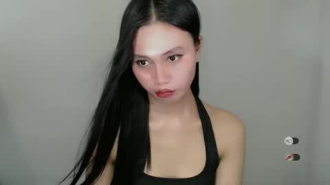 Snapshot of _fannywell chatting on 12/22/24, 06:37 STEFFANNY WELL. online show from 12/22/24, 06:37