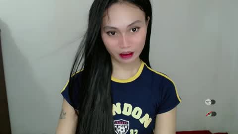 Snapshot of _fannywell chatting on 02/16/25, 10:10 STEFFANNY WELL. online show from 02/16/25, 10:10