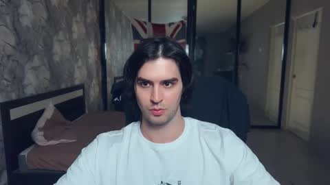 Keanu online show from 11/17/25, 04:13