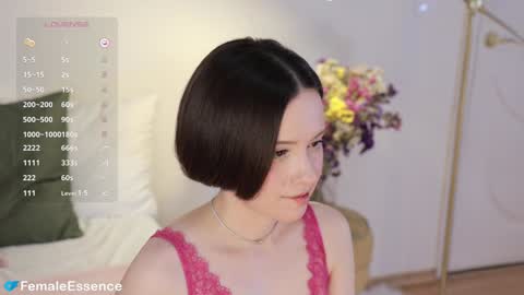 Essie  online show from 12/01/24, 09:15