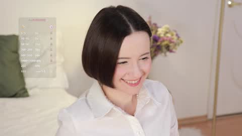 Essie  online show from 12/21/24, 11:24