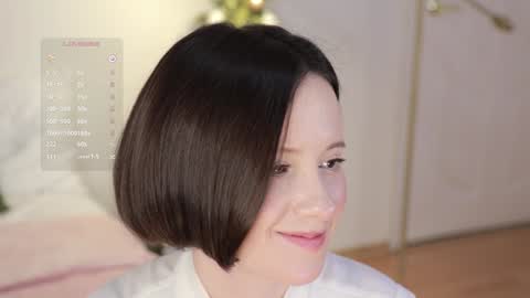 Essie  online show from 01/06/25, 12:48