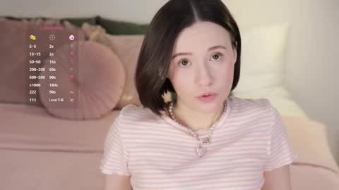 Essie  online show from 03/05/25, 06:23