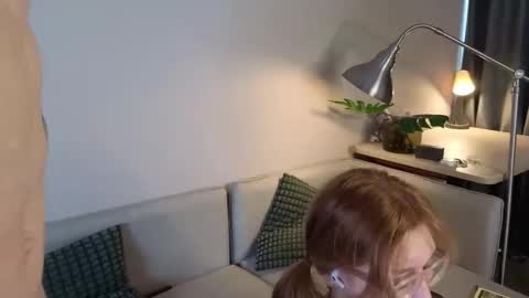 Snapshot of _fieryflash_ chatting on 10/08/25, 01:14 Lola 3 online show from 10/08/25, 01:14