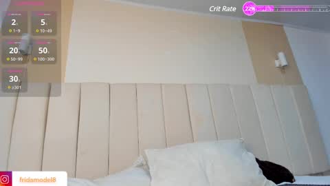 Snapshot of _frida_1 chatting on 03/08/25, 12:52 Frida online show from 03/08/25, 12:52