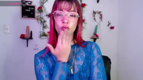 Snapshot of _galya_ chatting on 04/20/26, 11:57 Galya online show from 04/20/26, 11:57