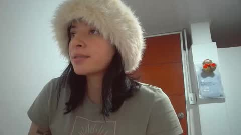 Mia-foster online show from 01/13/26, 07:08