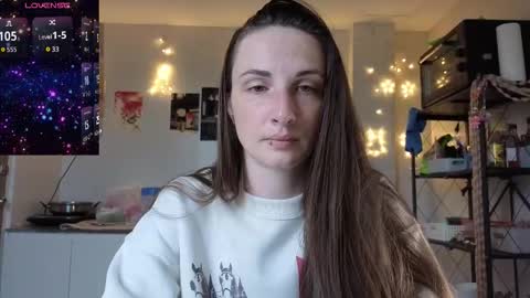 Snapshot of _goddessaurora chatting on 10/27/25, 08:40 Goddess Aurora online show from 10/27/25, 08:40