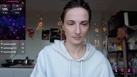 Snapshot of _goddessaurora chatting on 11/21/25, 08:13 Goddess Aurora online show from 11/21/25, 08:13