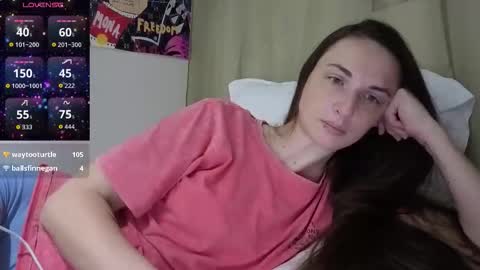 Snapshot of _goddessaurora chatting on 11/29/25, 08:28 Goddess Aurora online show from 11/29/25, 08:28