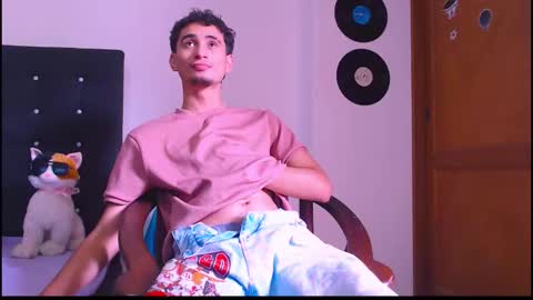 GsusssFeets online show from 11/05/25, 06:41