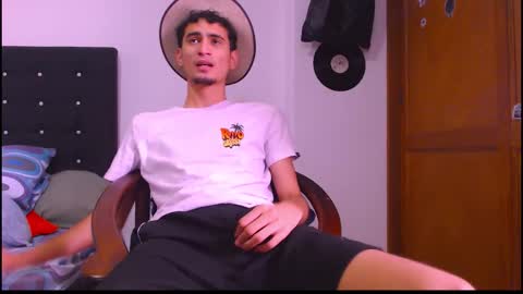 GsusssFeets online show from 11/15/25, 06:59