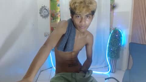 _guison online show from 10/16/25, 04:13
