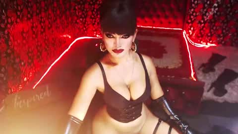 Snapshot of _hailyourqueenx chatting on 12/27/24, 12:07 GoDDess Chloe online show from 12/27/24, 12:07