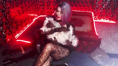 Snapshot of _hailyourqueenx chatting on 01/26/25, 08:25 GoDDess Chloe online show from 01/26/25, 08:25