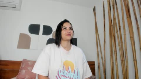 Hanna johnson online show from 04/03/26, 05:00