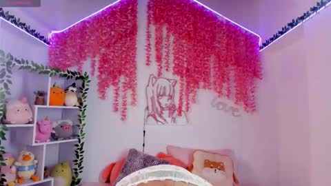 Snapshot of _hanna_sky chatting on 10/25/25, 04:46 Hanna Botero online show from 10/25/25, 04:46